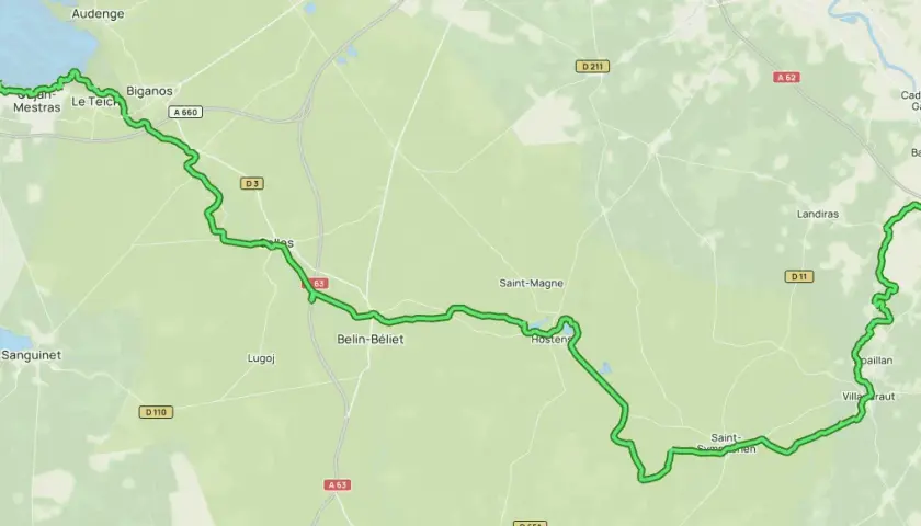 Carte d'un parcours cyclable, le gr 6, traversant des forêts et des villages comme La Teste-de-Buch, Belin-Béliet et Barsac.