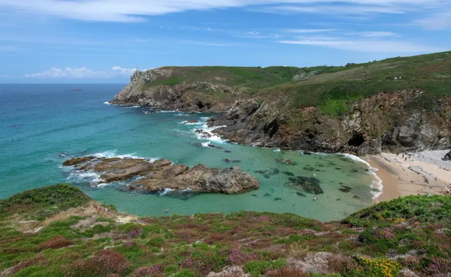 Cap Sizun - La Bretagne sauvage, entre falaises et chapelle