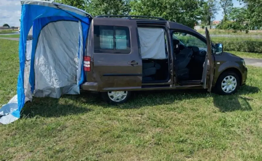 Volkswagen Caddy Tramper - le mini-van à connaître