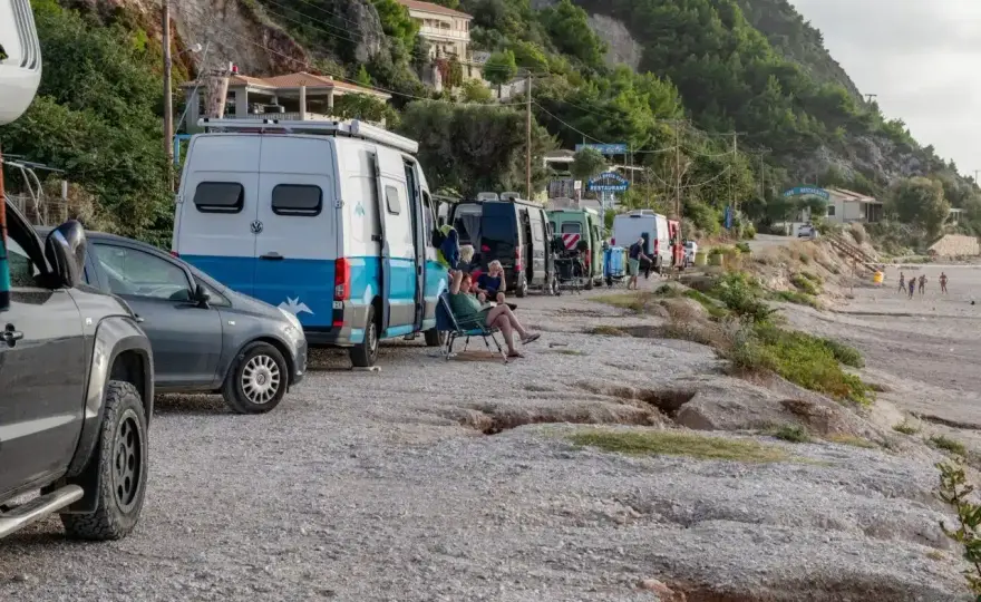 Voyager en camping-car en Grèce - règles et itinéraires