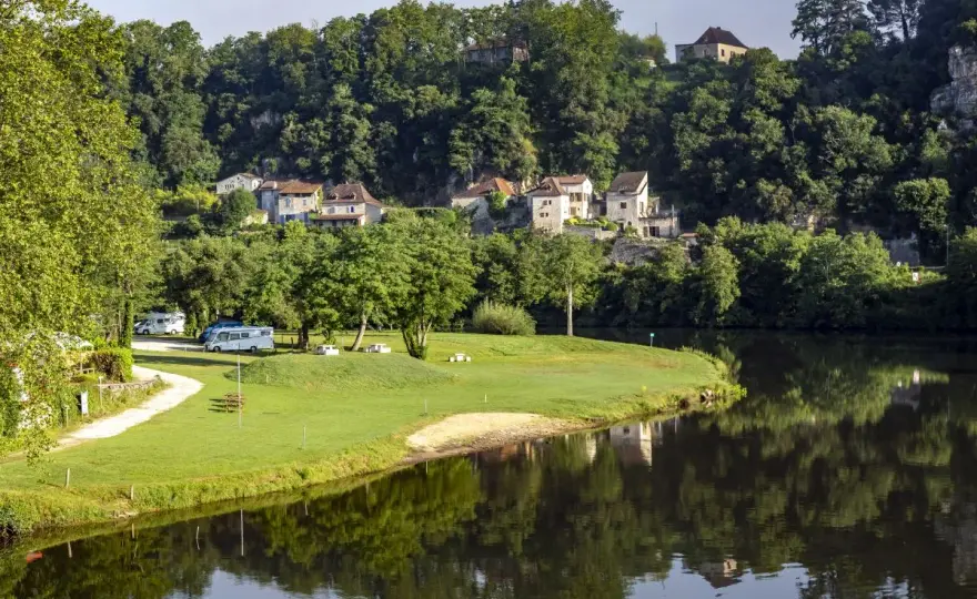 Figeac ou Cahors ? Choisir la bonne étape dans le Lot