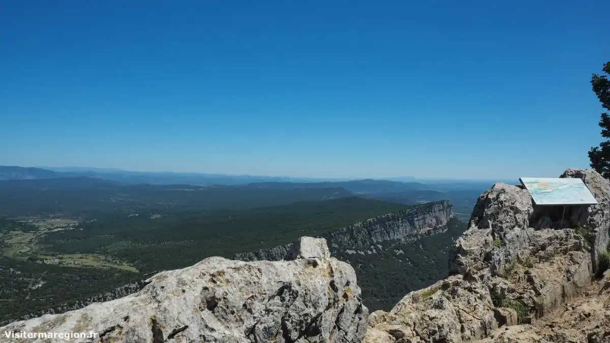 Randonnée au Pic Saint-Loup depuis Cazevieille - guide pratique