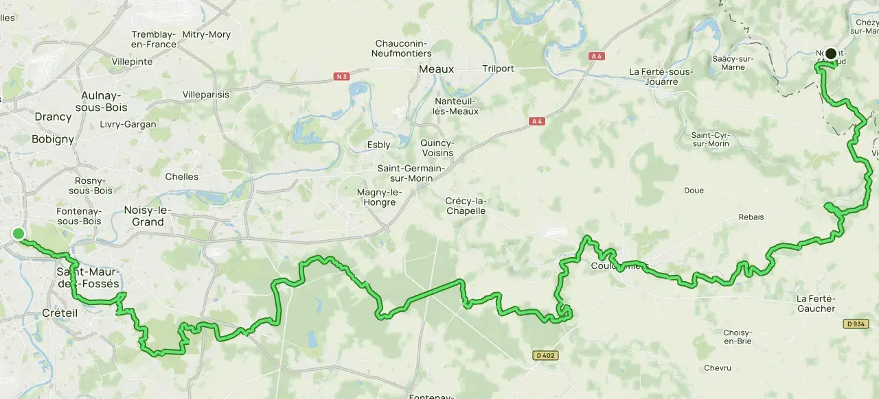Carte GR 14 : itinéraire vert serpentant de Saint-Maur-des-Fossés vers l'est, traversant forêts et villages comme Crécy-la-Chapelle.